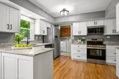 521 North Ela Road Barrington IL 60010