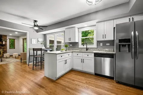 521 North Ela Road Barrington IL 60010