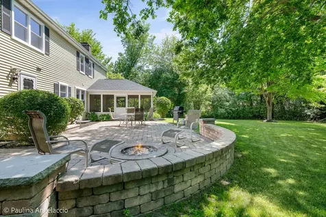 521 North Ela Road Barrington IL 60010