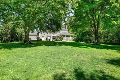 521 North Ela Road Barrington IL 60010