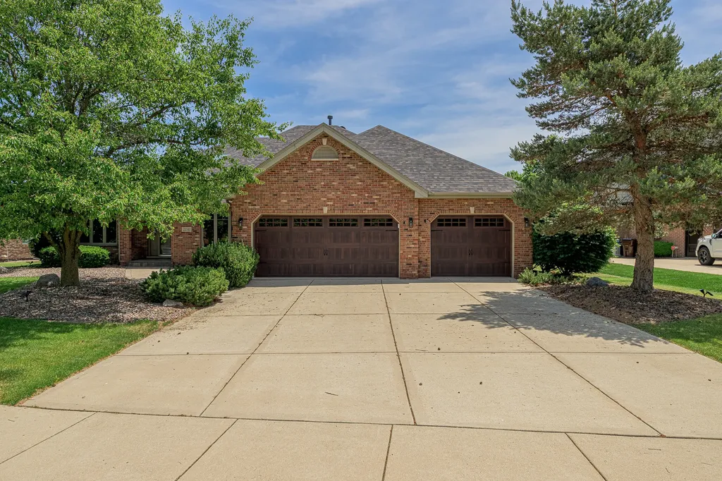 22341 Boulder Ridge Drive Mokena IL 60448