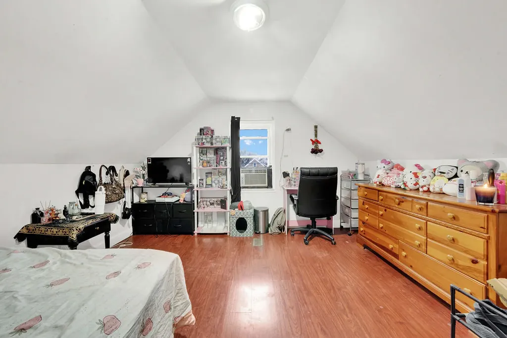 7234 South Ridgeway Avenue Chicago IL 60629