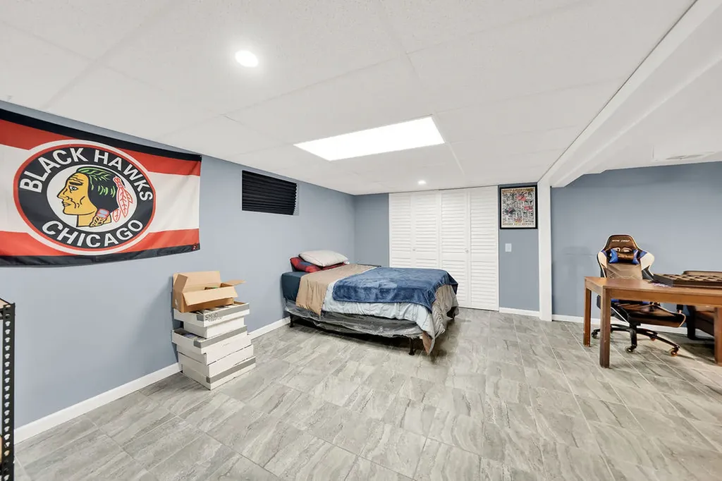 7234 South Ridgeway Avenue Chicago IL 60629