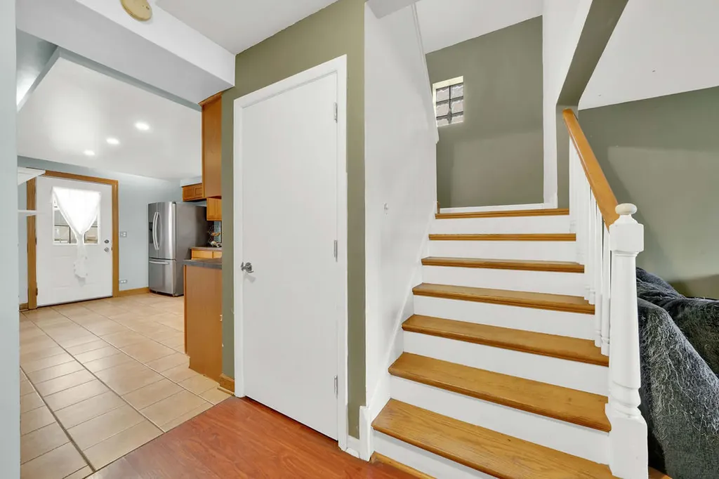 7234 South Ridgeway Avenue Chicago IL 60629