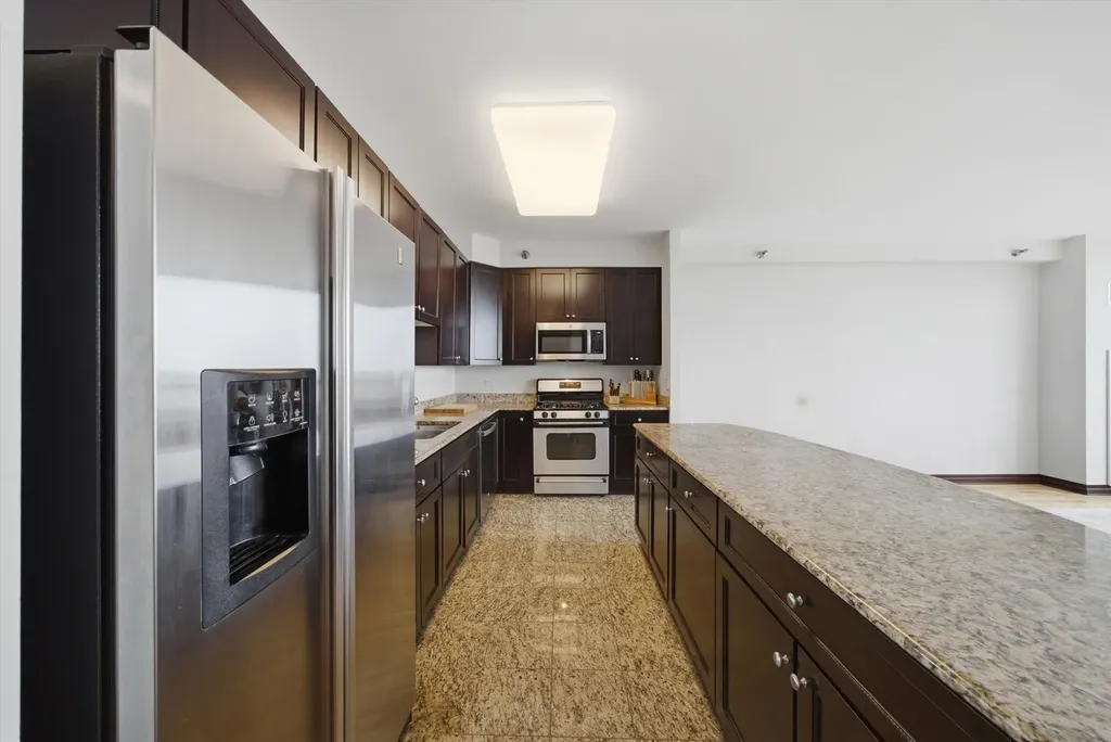 33 West Ontario Street Chicago IL 60654