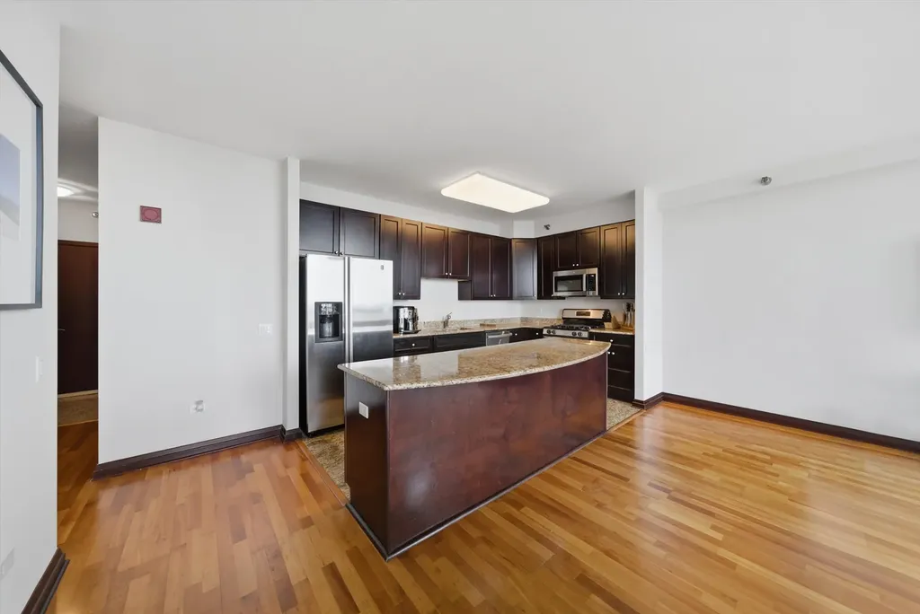 33 West Ontario Street Chicago IL 60654