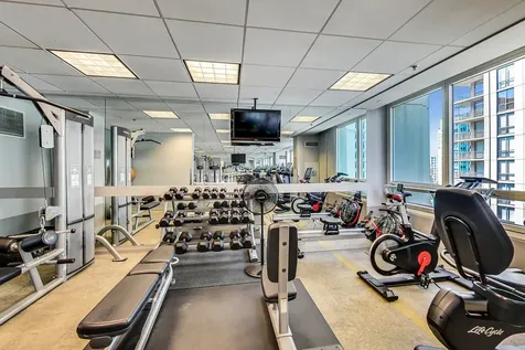 33 West Ontario Street Chicago IL 60654