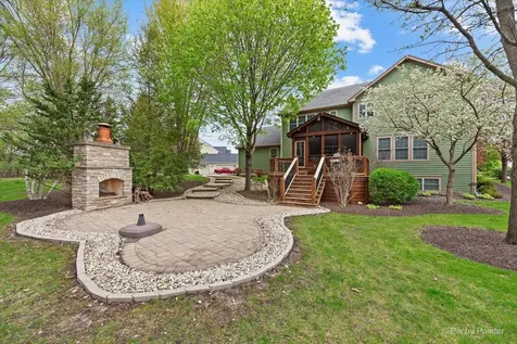 7645 Farrell Drive Lakewood IL 60014