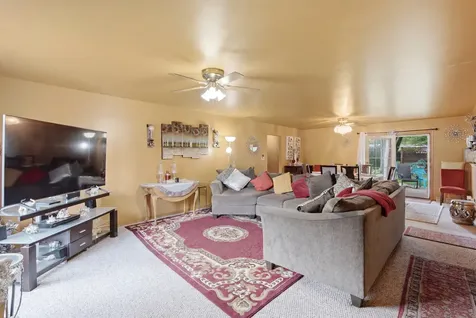 1410 Austin Avenue Aurora IL 60505