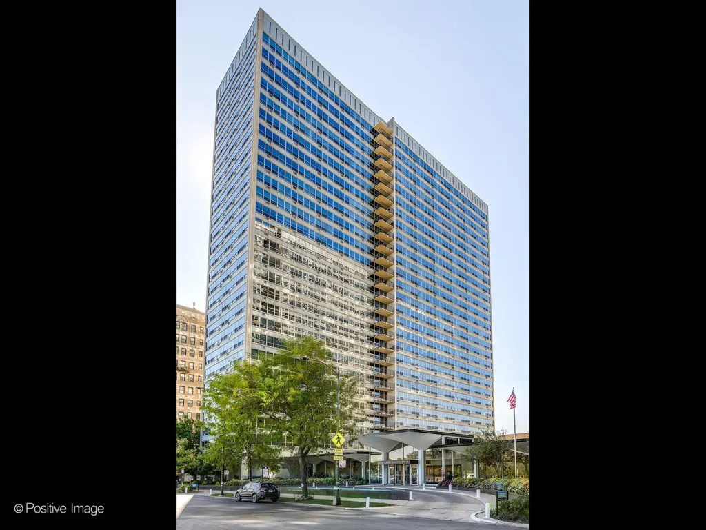 3550 North Lake Shore Drive Chicago IL 60657