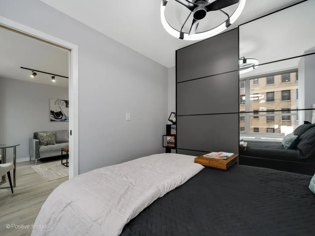 3550 North Lake Shore Drive Chicago IL 60657