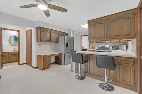 11020 Raleigh Street Westchester IL 60154