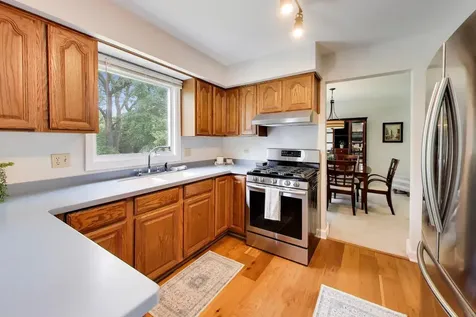904 South Raven Road Shorewood IL 60404
