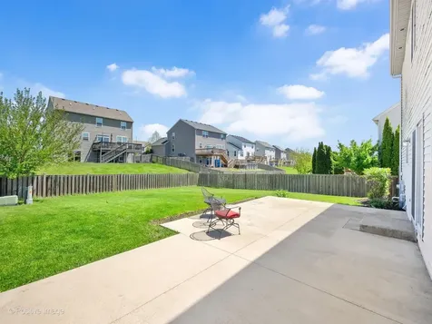 1810 Wild Rose Trail Joliet IL 60431