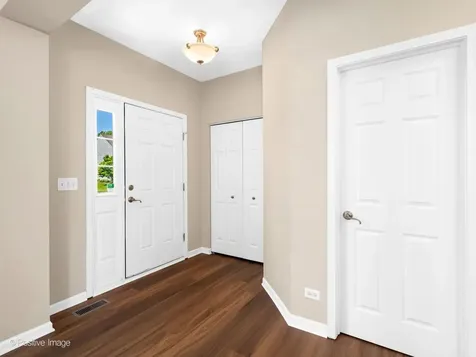 1810 Wild Rose Trail Joliet IL 60431