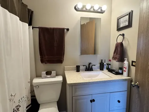 1900 Powder River Path Elgin IL 60123