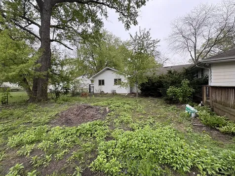 337 Maplewood Drive Lakemoor IL 60051
