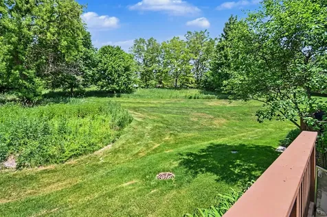 1102 Iron Horse Court Elgin IL 60124