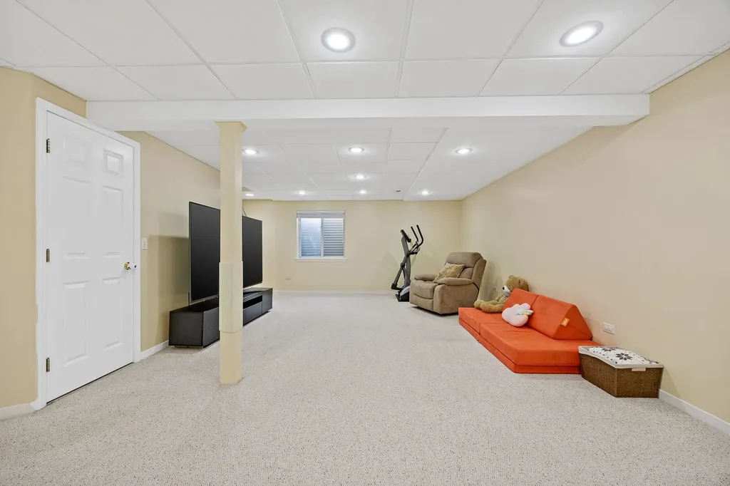 3415 Rosecroft Lane Naperville IL 60564