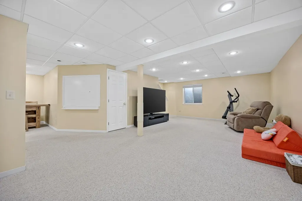3415 Rosecroft Lane Naperville IL 60564