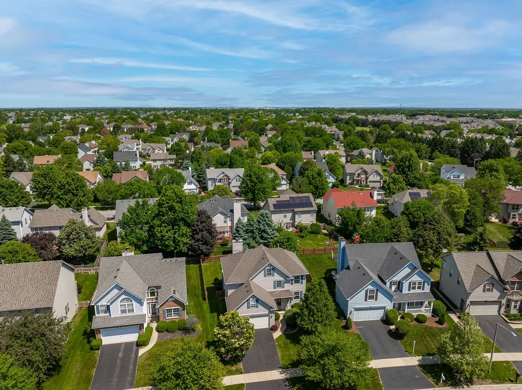 3415 Rosecroft Lane Naperville IL 60564
