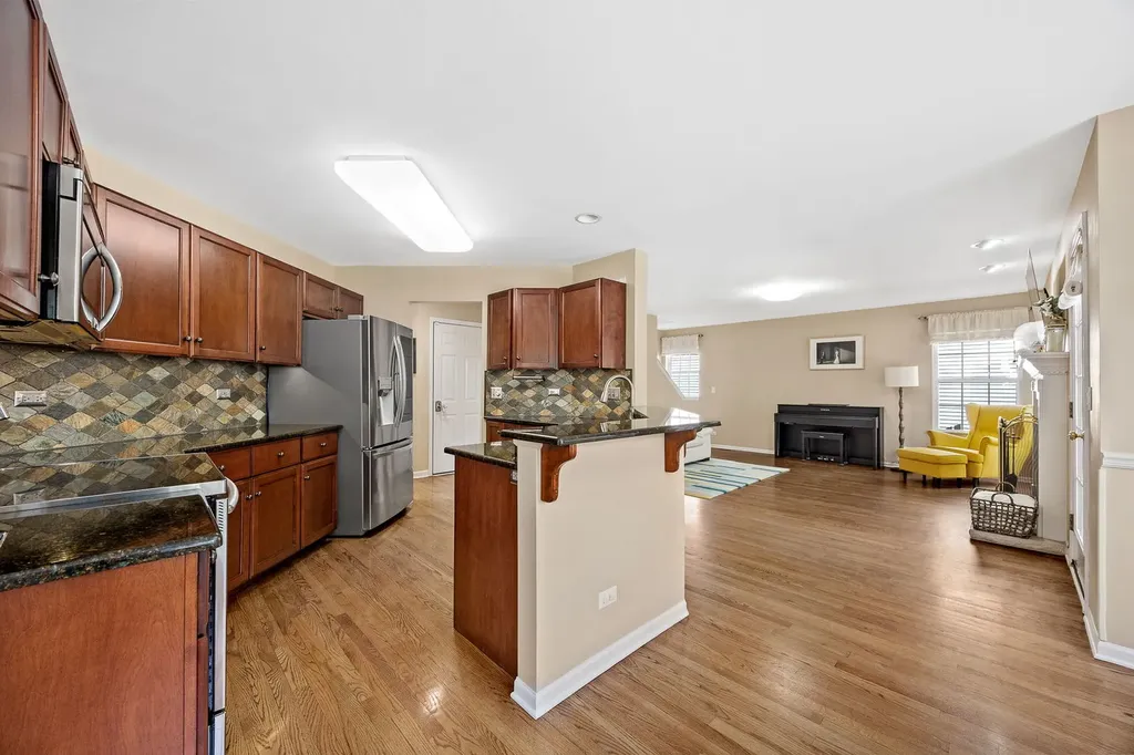 3415 Rosecroft Lane Naperville IL 60564