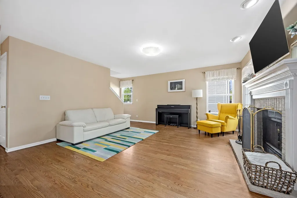 3415 Rosecroft Lane Naperville IL 60564