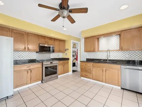 1436 South Prospect Street Wheaton IL 60189