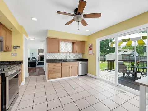 1436 South Prospect Street Wheaton IL 60189