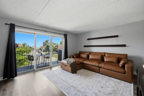 4100 North Neenah Avenue Chicago IL 60634