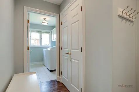 1066 Franz Drive Lake Forest IL 60045