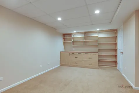 1066 Franz Drive Lake Forest IL 60045