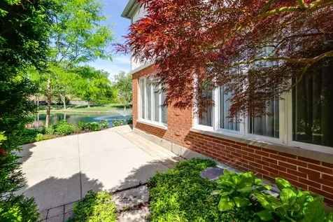 1066 Franz Drive Lake Forest IL 60045