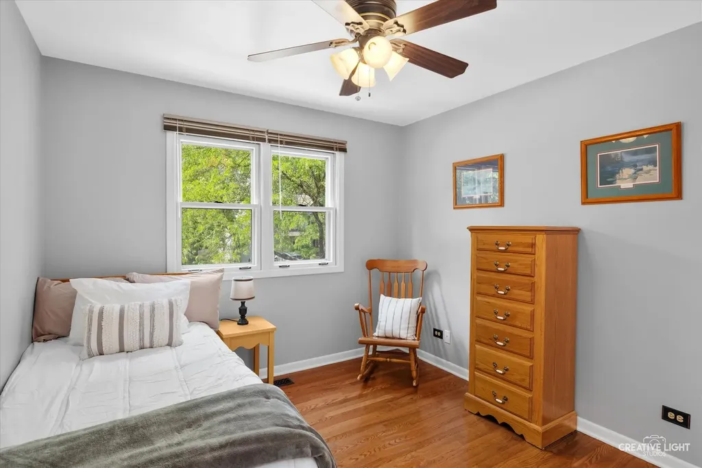 1234 Oakton Lane Naperville IL 60540