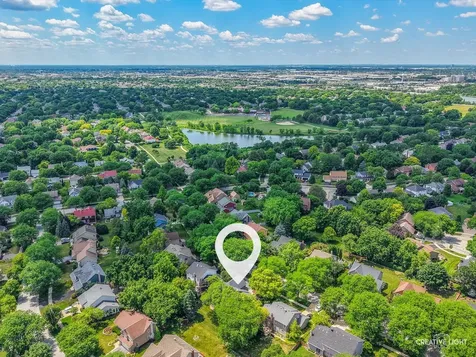 1234 Oakton Lane Naperville IL 60540