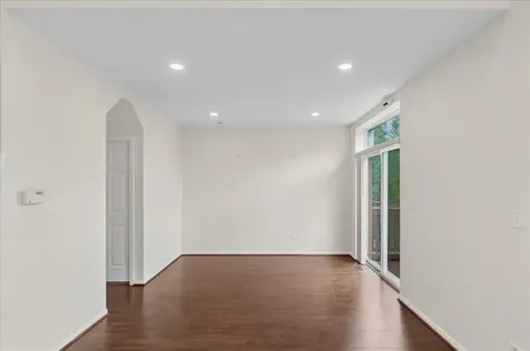 301 Lucille Lane Schaumburg IL 60193