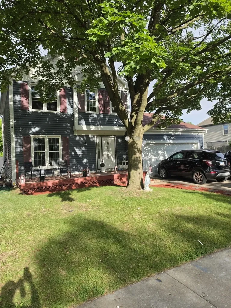 75 Rodenburg Road Roselle IL 60172