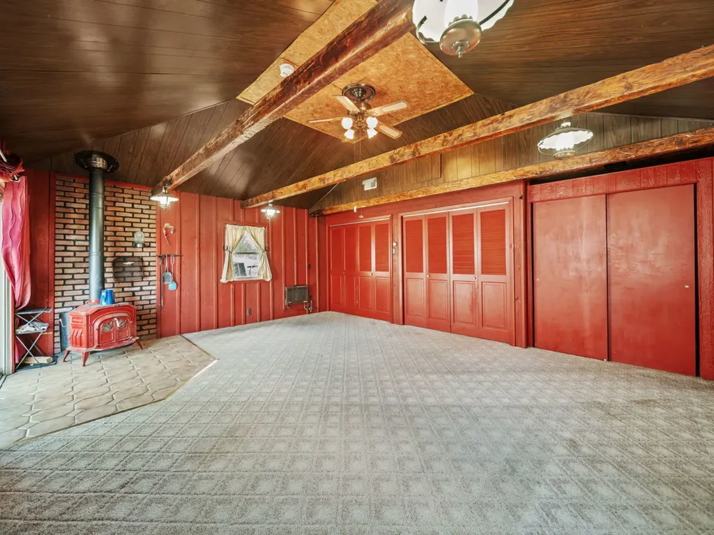 4N365 9TH Avenue Addison IL 60101