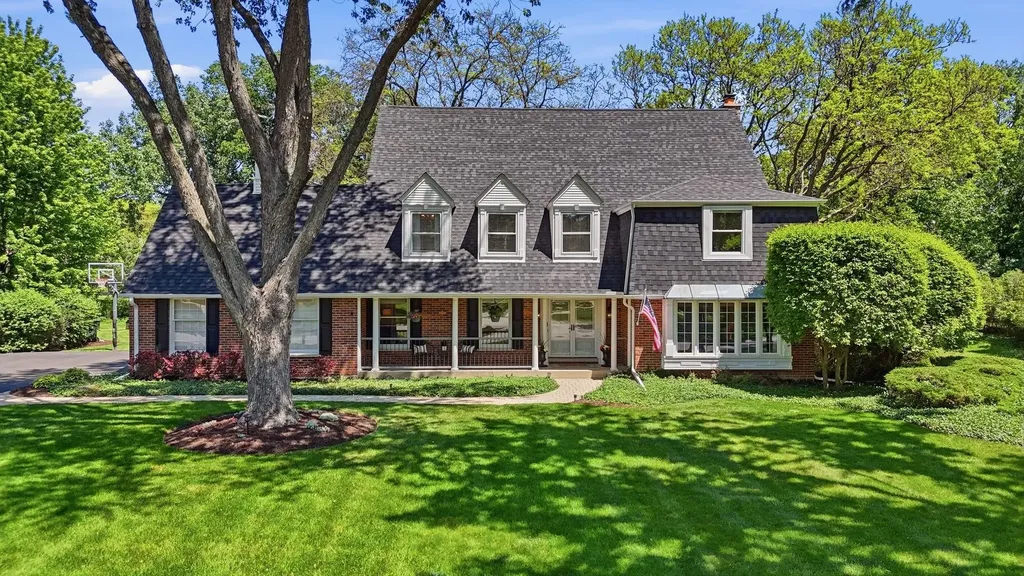 165 North Valley Road Barrington IL 60010