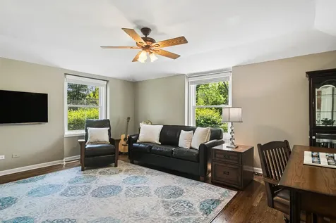 165 North Valley Road Barrington IL 60010