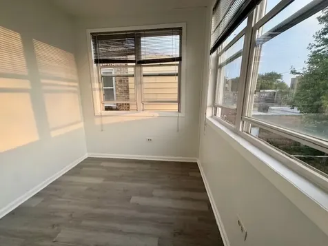 6724 North Campbell Avenue Chicago IL 60645