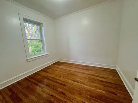 6724 North Campbell Avenue Chicago IL 60645