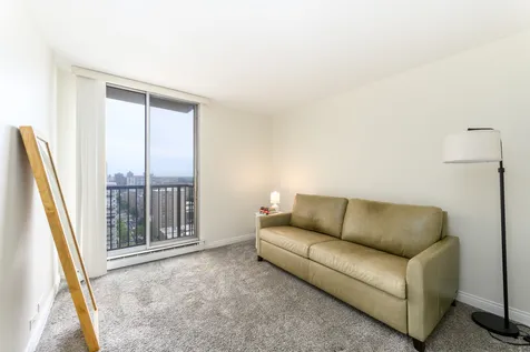 5855 North Sheridan Road Chicago IL 60660