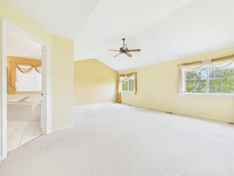 7486 Abbey Road Gurnee IL 60031