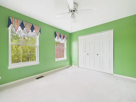 7486 Abbey Road Gurnee IL 60031