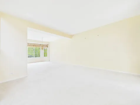7486 Abbey Road Gurnee IL 60031