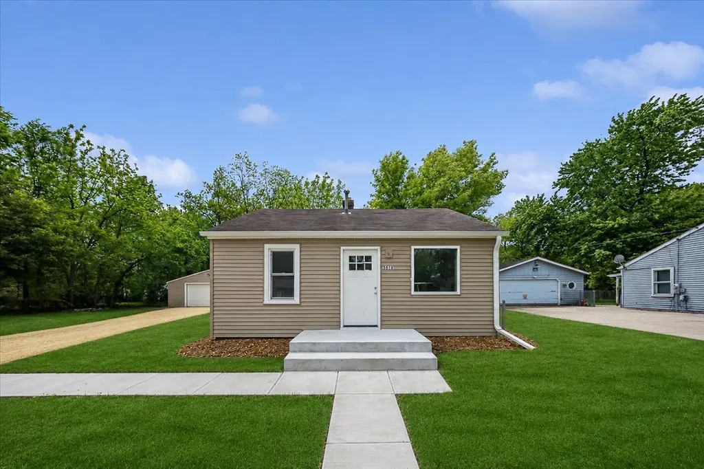 3616 Blackstone Avenue Rockford IL 61101