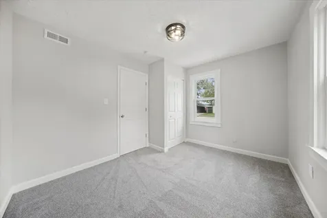 3616 Blackstone Avenue Rockford IL 61101