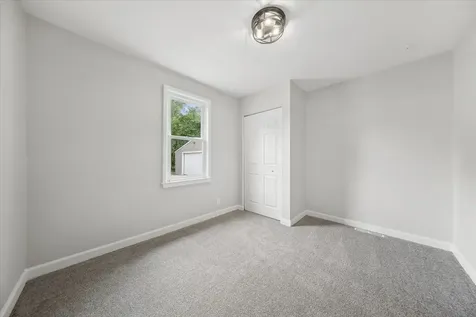3616 Blackstone Avenue Rockford IL 61101