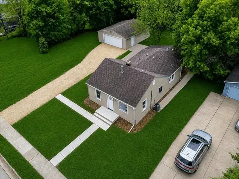 3616 Blackstone Avenue Rockford IL 61101